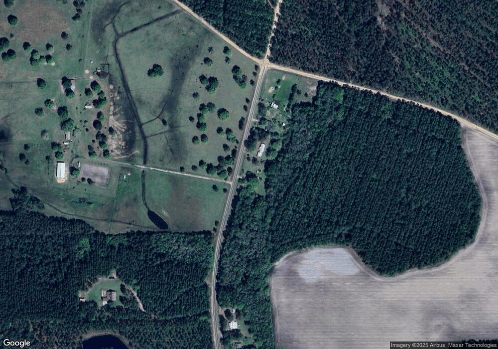 5688 Cross Rd, Broxton, GA 31519 - photo 1