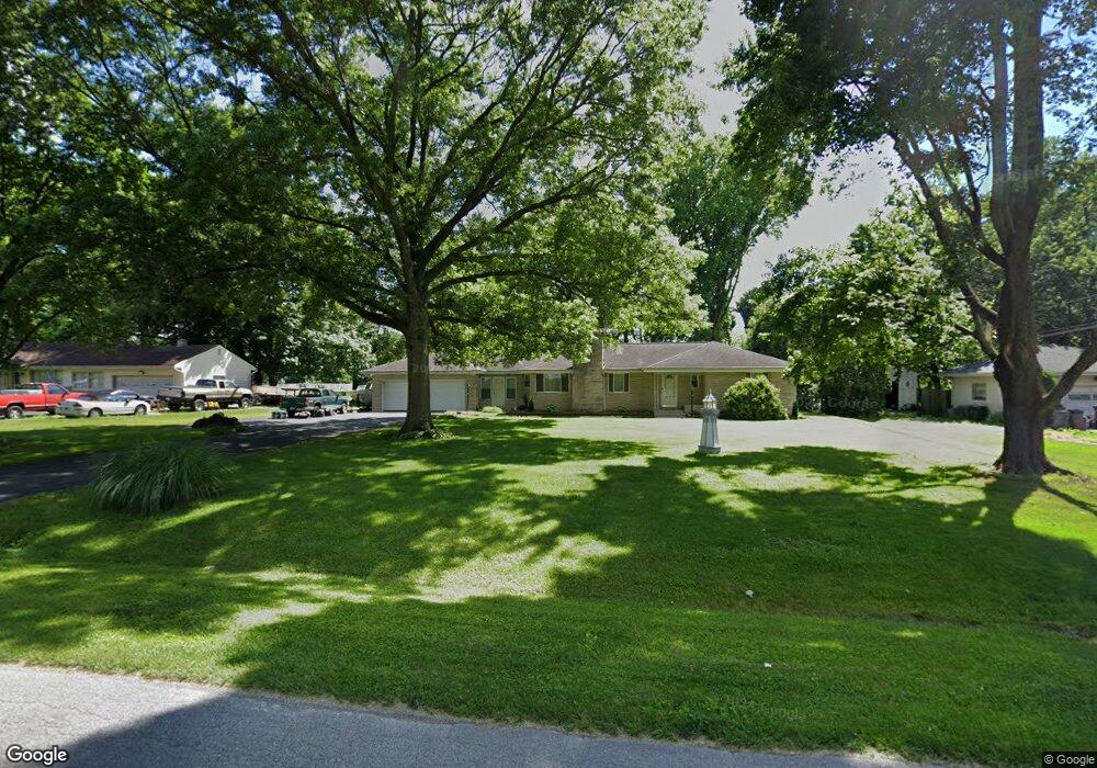 4655 Wingate Rd, Columbus, OH 43232 - photo 1