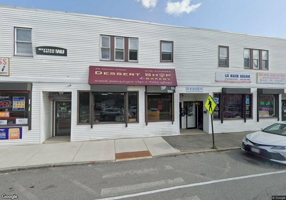 32 Branch St unit C, Lowell, MA 01851 - photo 1