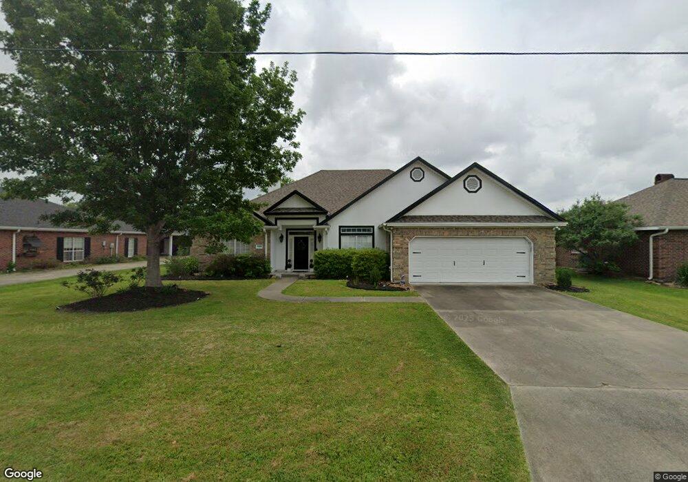 2425 Cassie Ln, Lake Charles, LA 70605 - photo 1