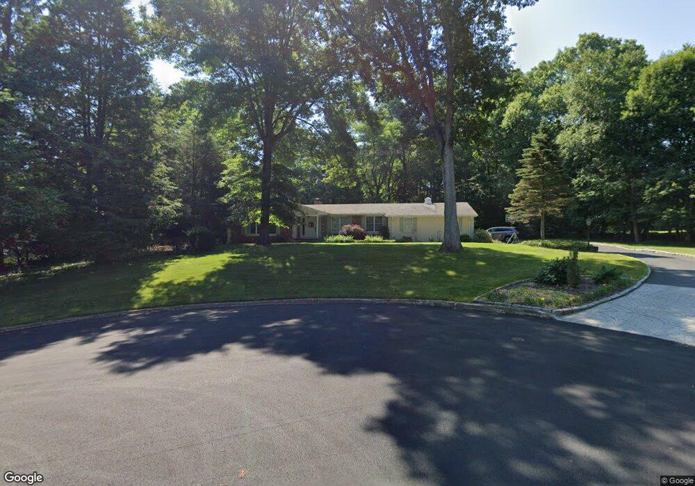 8 Elm Ct, Upper Saddle River, NJ 07458 - photo 1