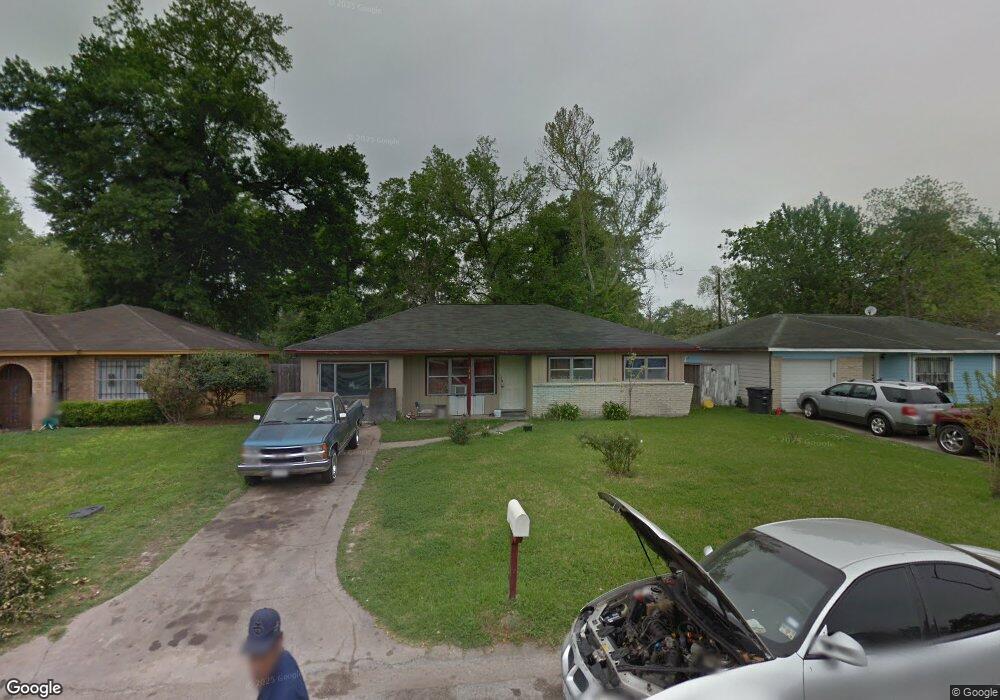 7421 Cabot St, Houston, TX 77016 - photo 1