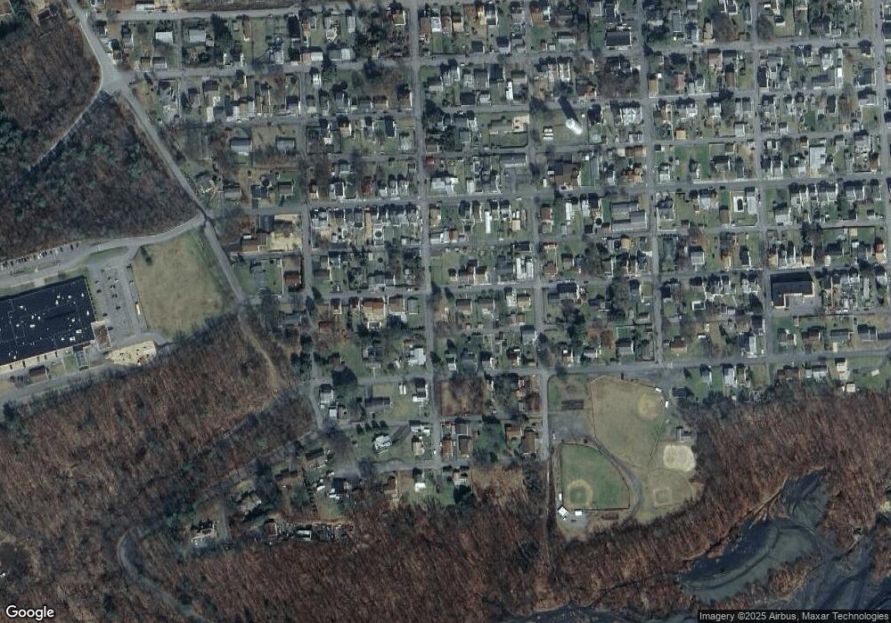 1450 W Fern St, Coal Township, PA 17866 - photo 1