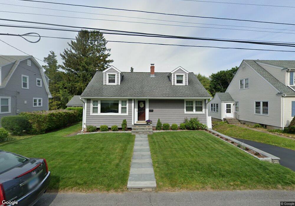10 Avery St, Pawcatuck, CT 06379 - photo 1