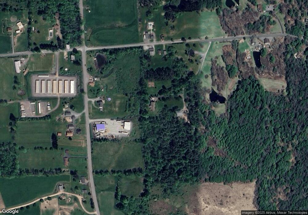 42 Ledgedale Rd, Lake Ariel, PA 18436 - photo 1