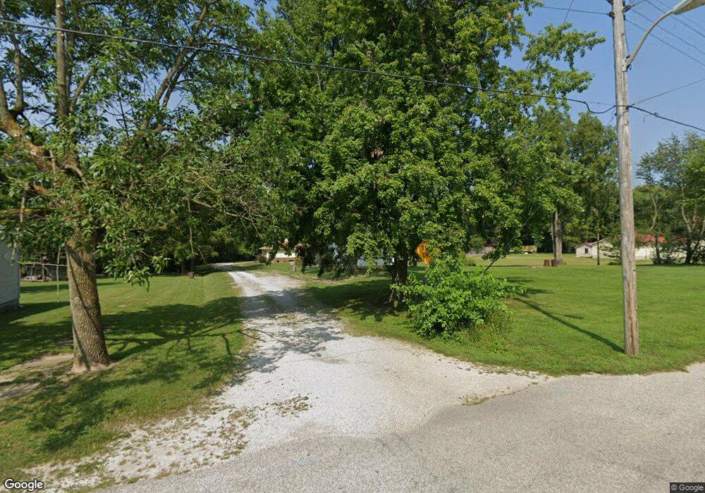 706 W 8th St, Bicknell, IN 47512 - photo 1