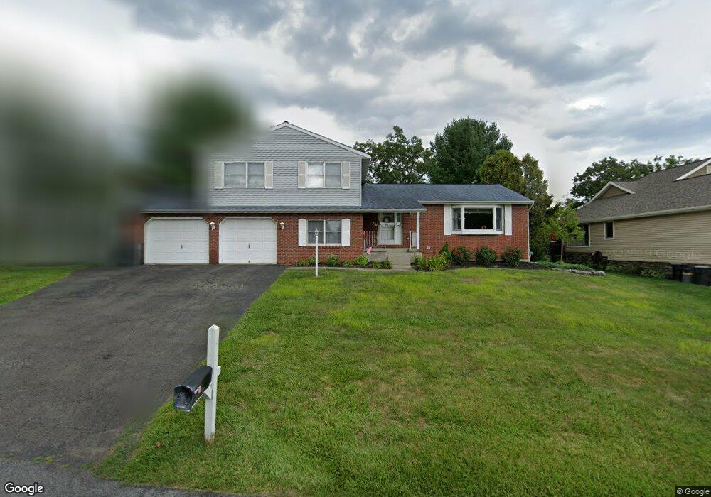 18 Rolling Hills Rd, Schenectady, NY 12309 - photo 1