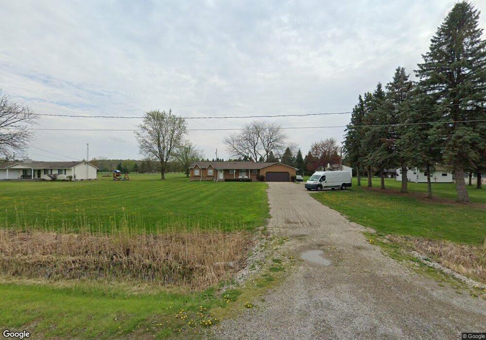 8027 Baldwin Rd, Swartz Creek, MI 48473 - photo 1