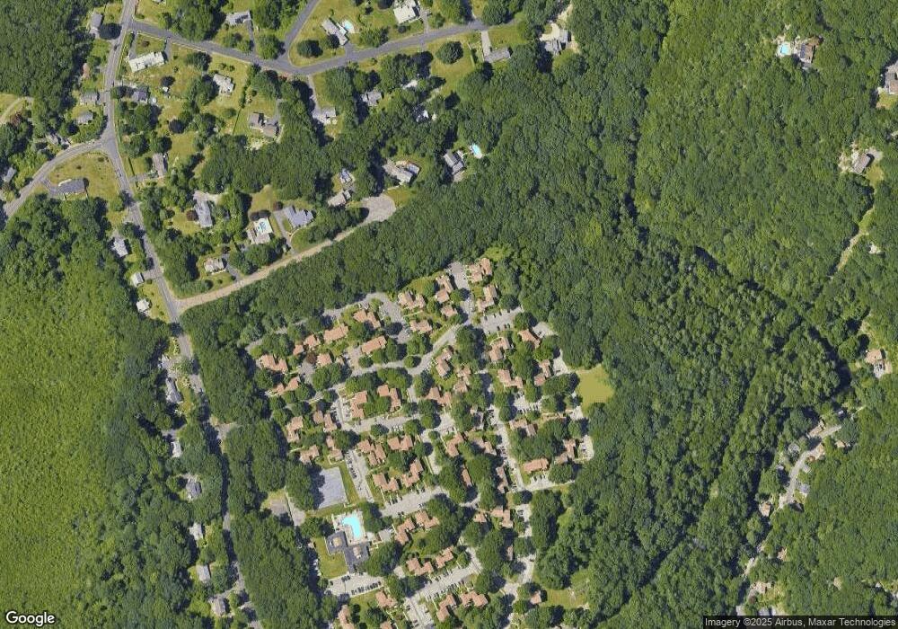 113 Fiddler Green Rd unit D, Stratford, CT 06614 - photo 1