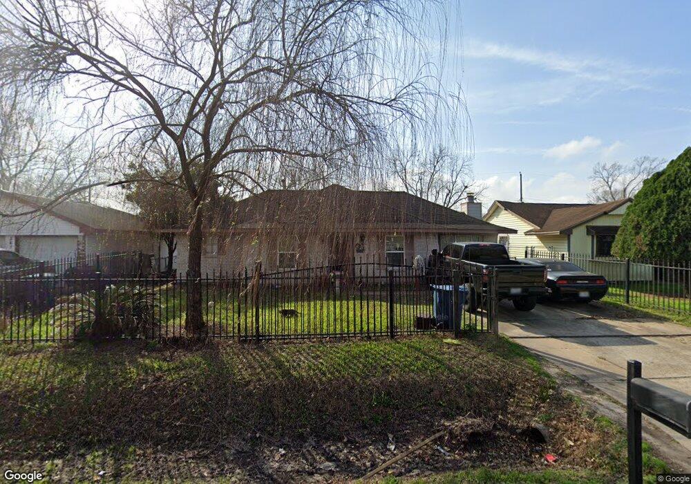 3410 Hartwick Rd, Houston, TX 77093 - photo 1