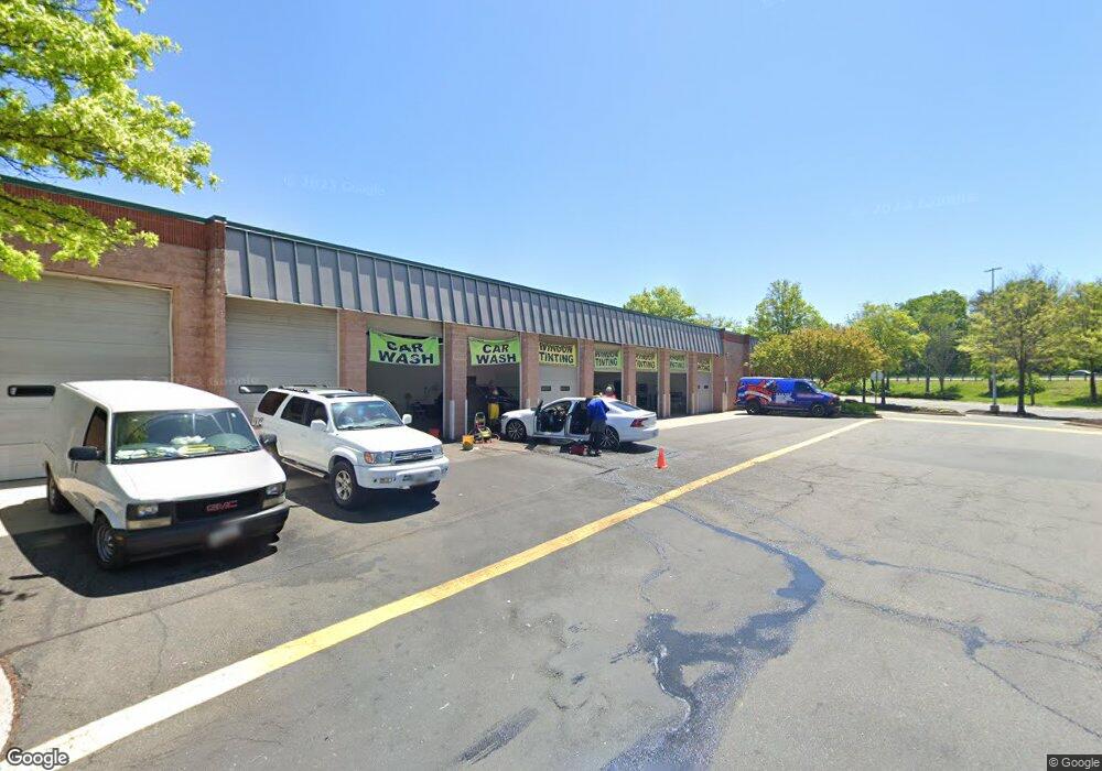 5550 Silver Hill Rd, District Heights, MD 20747 - photo 1