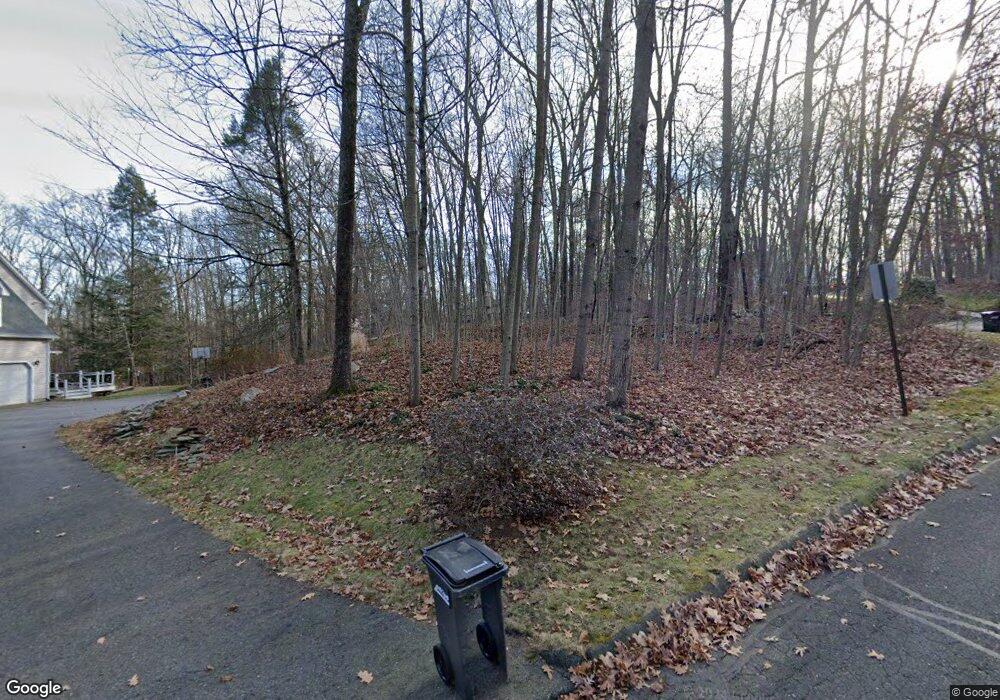 59 Round Hill Rd, Coventry, CT 06238 - photo 1