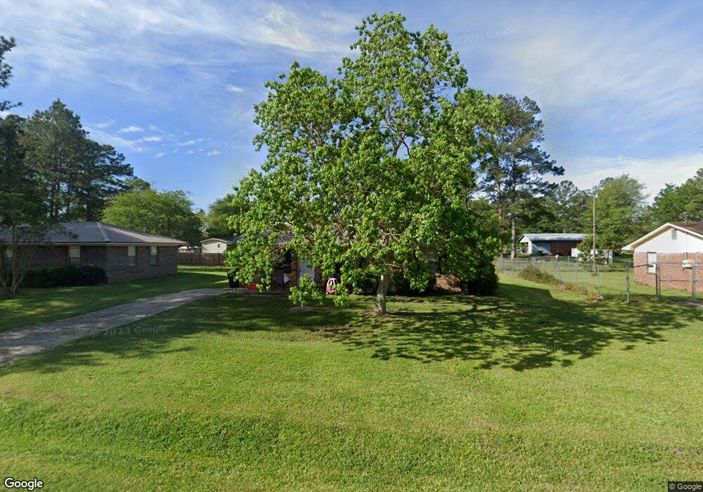 611 Oak Cir, Moultrie, GA 31768 - photo 1