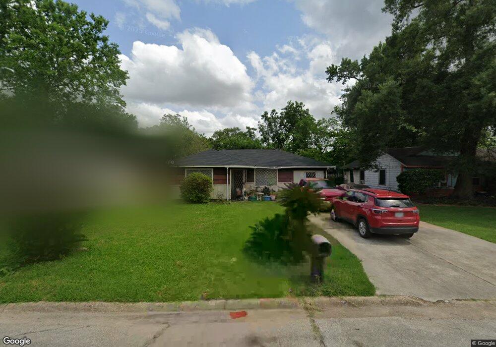 7330 Sterlingshire St, Houston, TX 77016 - photo 1