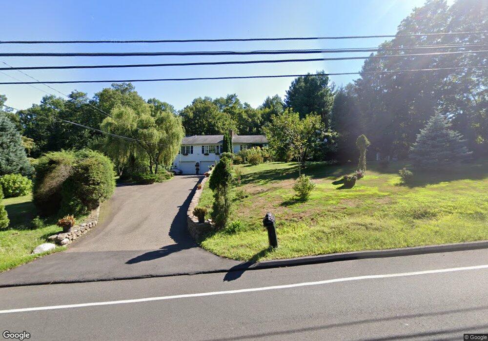 140 Cheshire Rd, Prospect, CT 06712 - photo 1