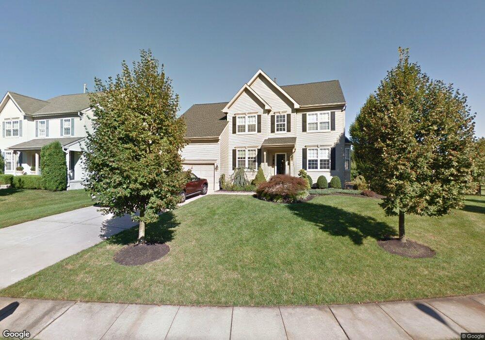 77 Hillside Ln, Mount Laurel, NJ 08054 - photo 1