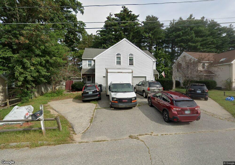 4 Pine Grove Ave, Nashua, NH 03060 - photo 1