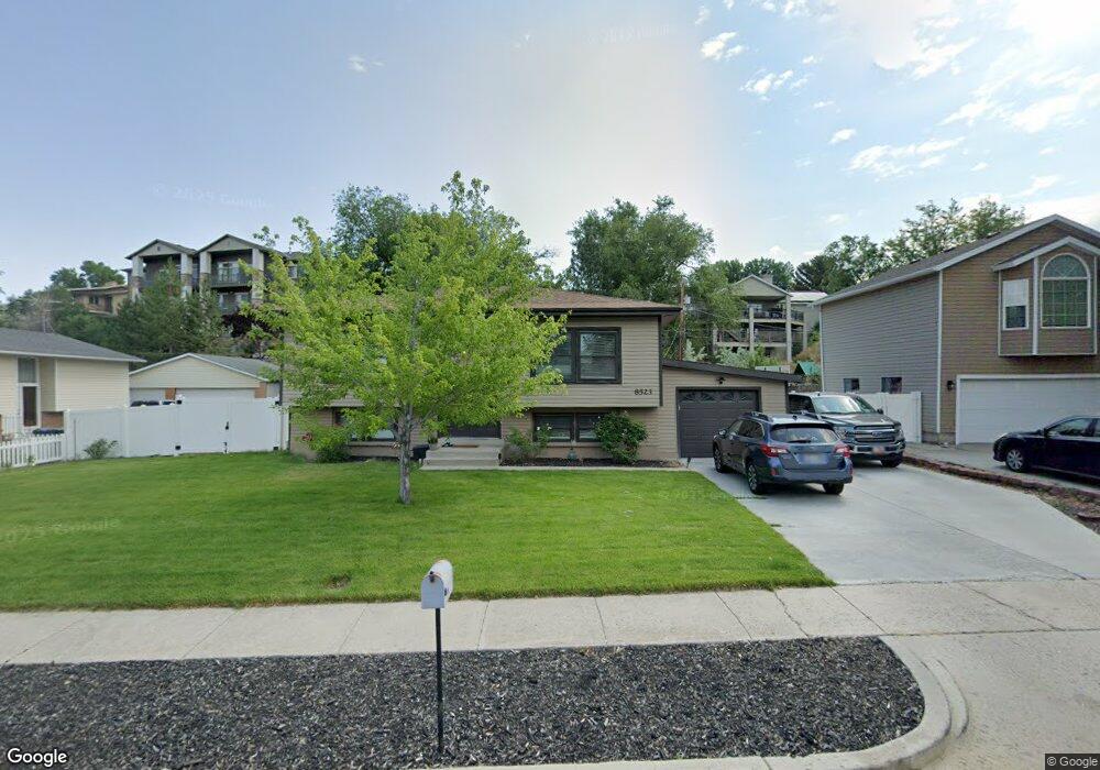 8523 Kelsch Dr, Sandy, UT 84093 - photo 1