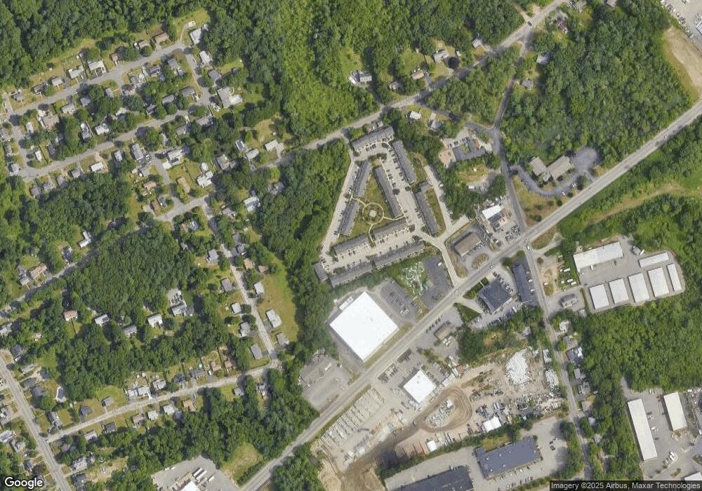 28 Boxberry Ln, Rockland, MA 02370 - photo 1