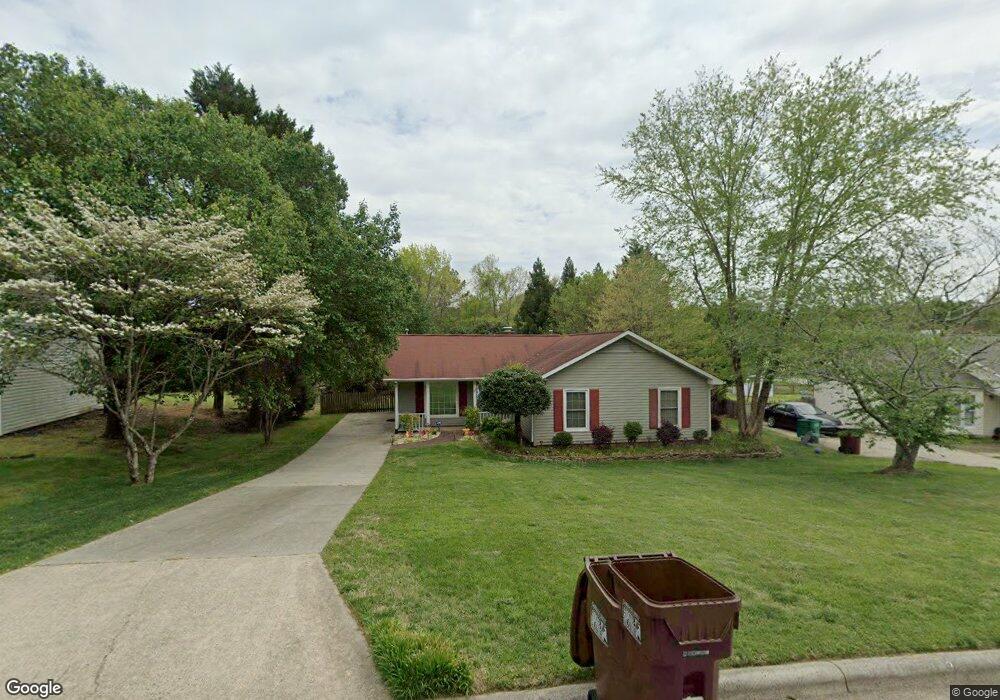 4102 Trappers Run Ct, High Point, NC 27265 - photo 1