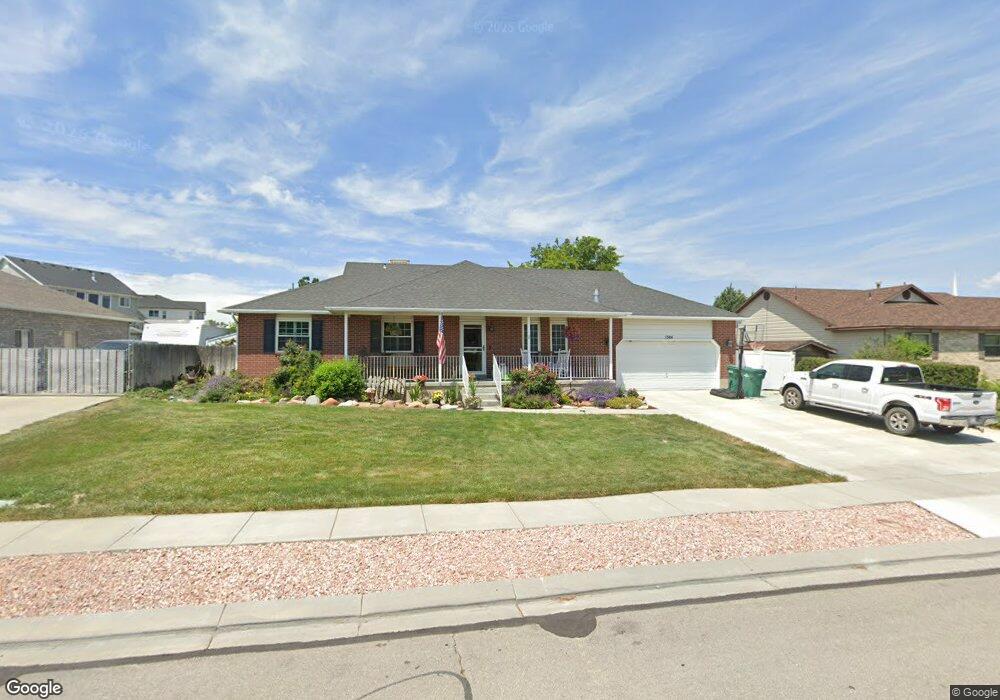 1384 Mason Hollow Dr, Riverton, UT 84065 - photo 1