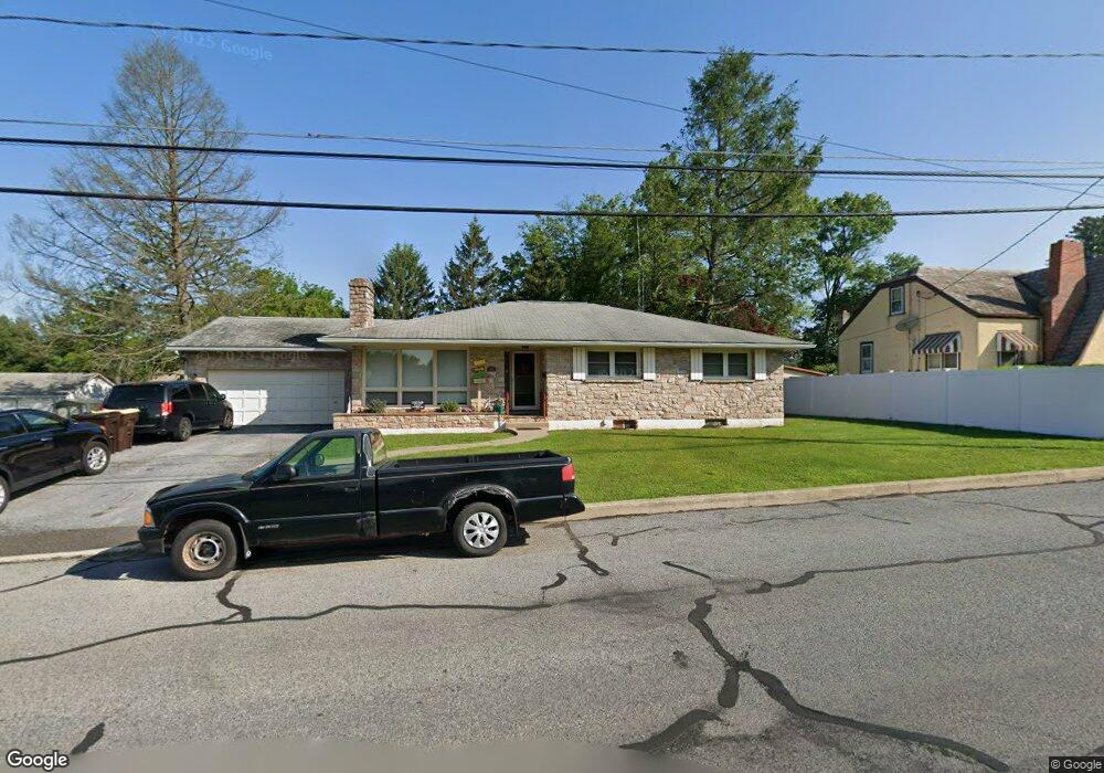 25 E Sixth St, East Greenville Boro, PA 18041 - photo 1