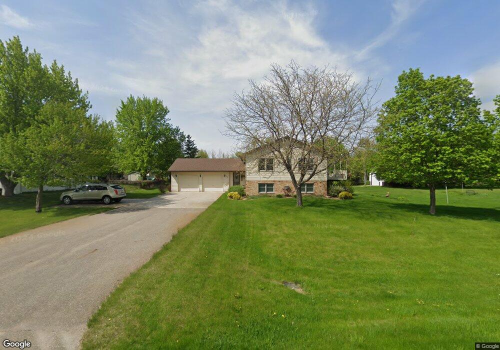 207 E Lake Geneva Rd NE unit NE, Alexandria, MN 56308 - photo 1