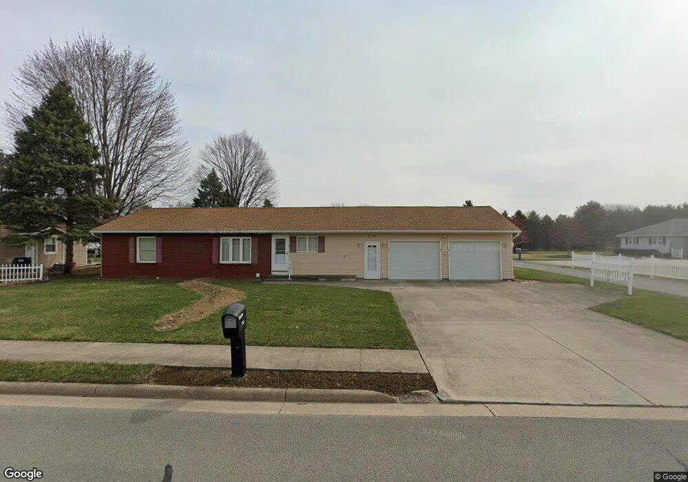 208 Hall Ave, Columbus Grove, OH 45830 - photo 1