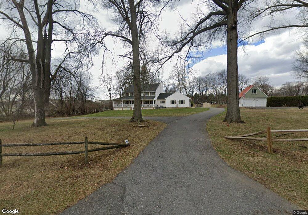 2914 Leiszs Bridge Rd, Reading, PA 19605 - photo 1