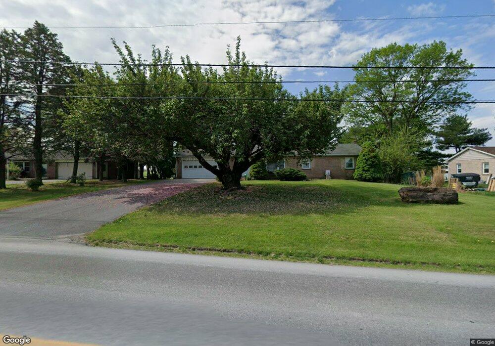 350 Newport Rd, Leola, PA 17540 - photo 1