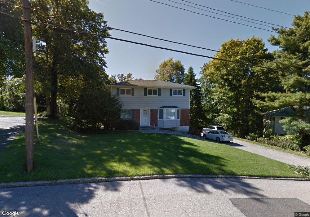 6 Stonegate Rd, Ossining, NY 10562 - photo 1