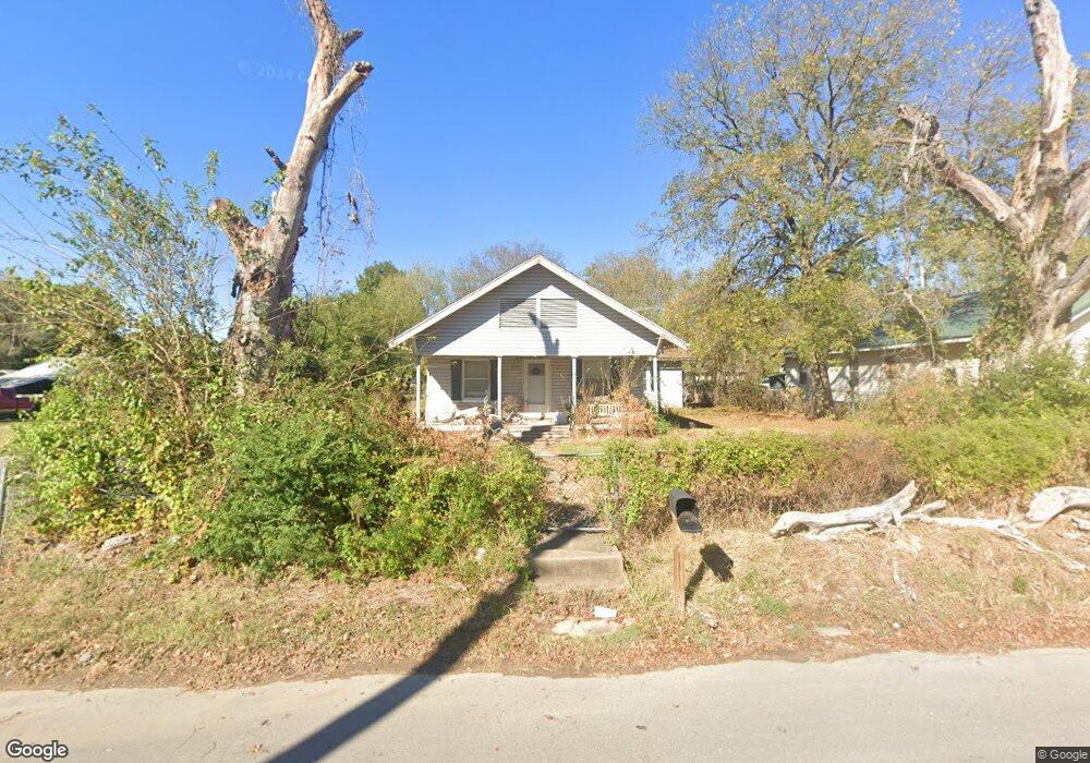 721 W Cherokee St, Okmulgee, OK 74447 - photo 1
