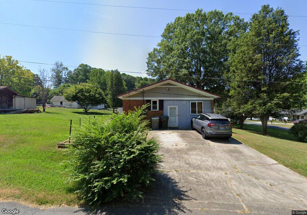 1805 Dennis St, Asheboro, NC 27205 - photo 1