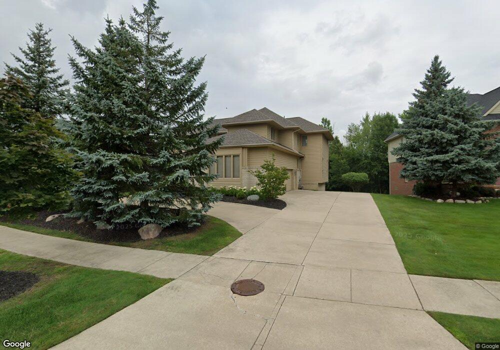 7114 Yarmouth Dr, West Bloomfield, MI 48322 - photo 1