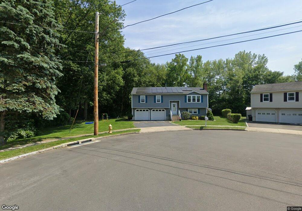 103 Dale Dr, Milford, CT 06461 - photo 1