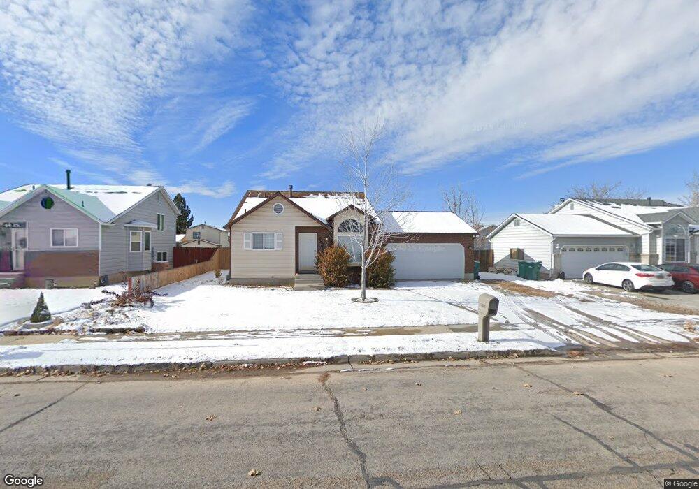 4829 S 3900 W, Roy, UT 84067 - photo 1