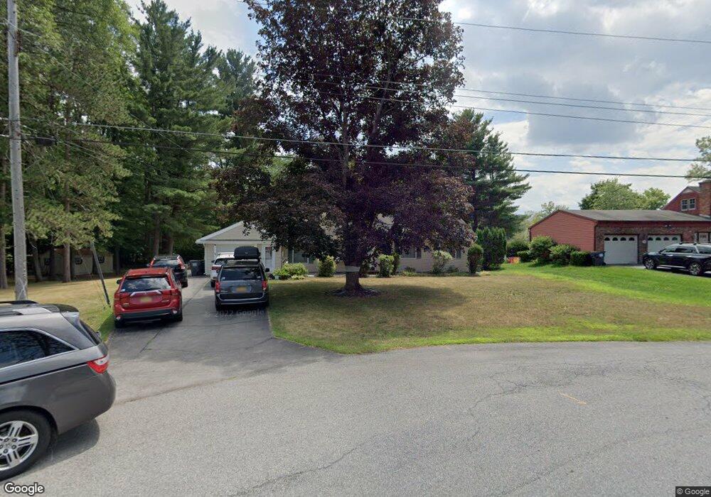 34 Jennifer Rd, Schenectady, NY 12302 - photo 1