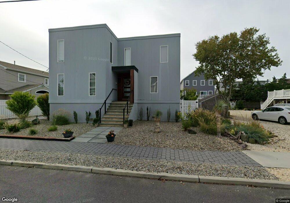 304 6th Ave, Mantoloking, NJ 08738 - photo 1