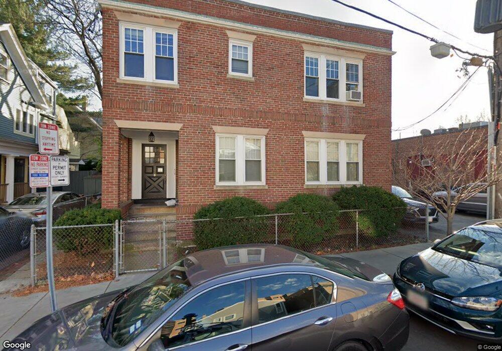 2 Forest St unit 4, Cambridge, MA 02140 - photo 1