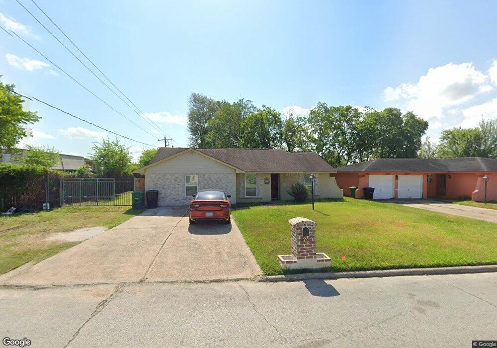 8630 Damascus Dr, Houston, TX 77088 - photo 1