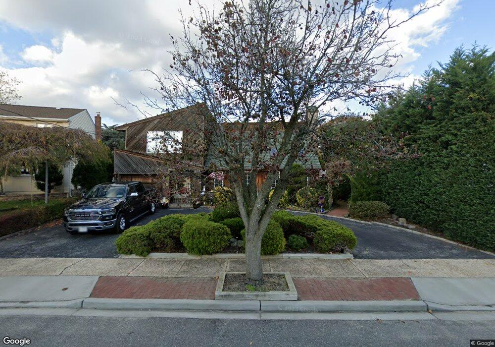 253 Evers Ln, Oceanside, NY 11572 - photo 1