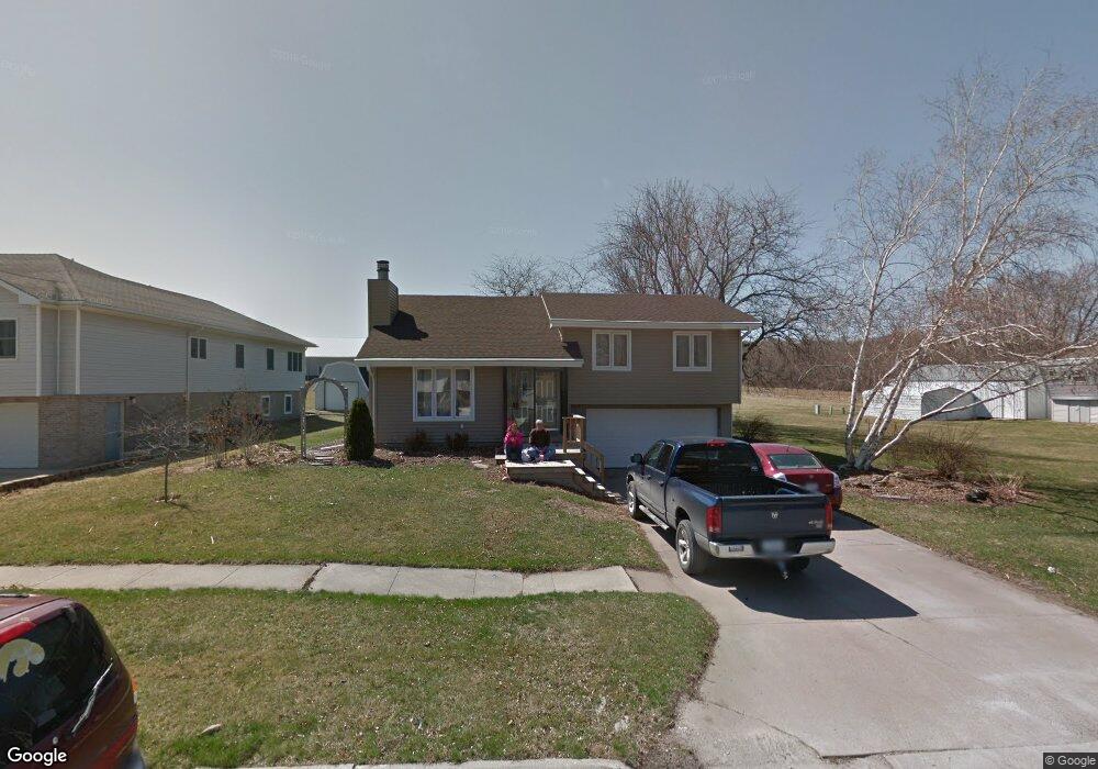 1004 Peppertree Dr, Shenandoah, IA 51601 - photo 1