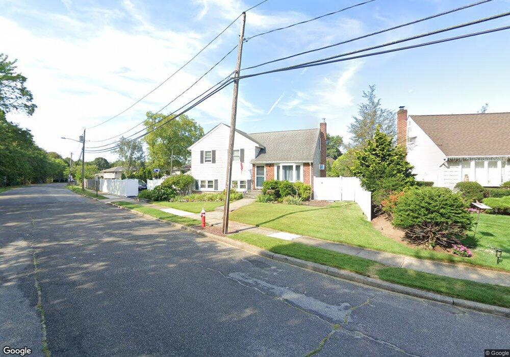 24 N Brittany Dr, Bethpage, NY 11714 - photo 1