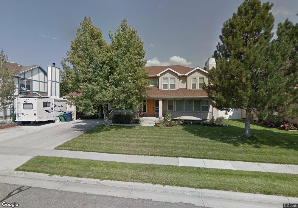 9047 S 1700 E, Sandy, UT 84093 - photo 1