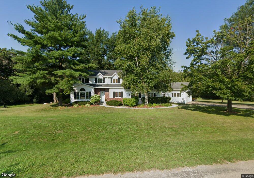 7839 N Robert Dr, Evansville, WI 53536 - photo 1