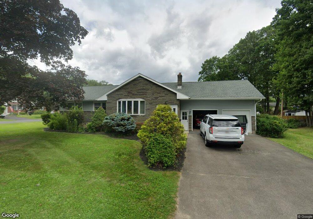 54 Miles Standish Rd, Schenectady, NY 12306 - photo 1