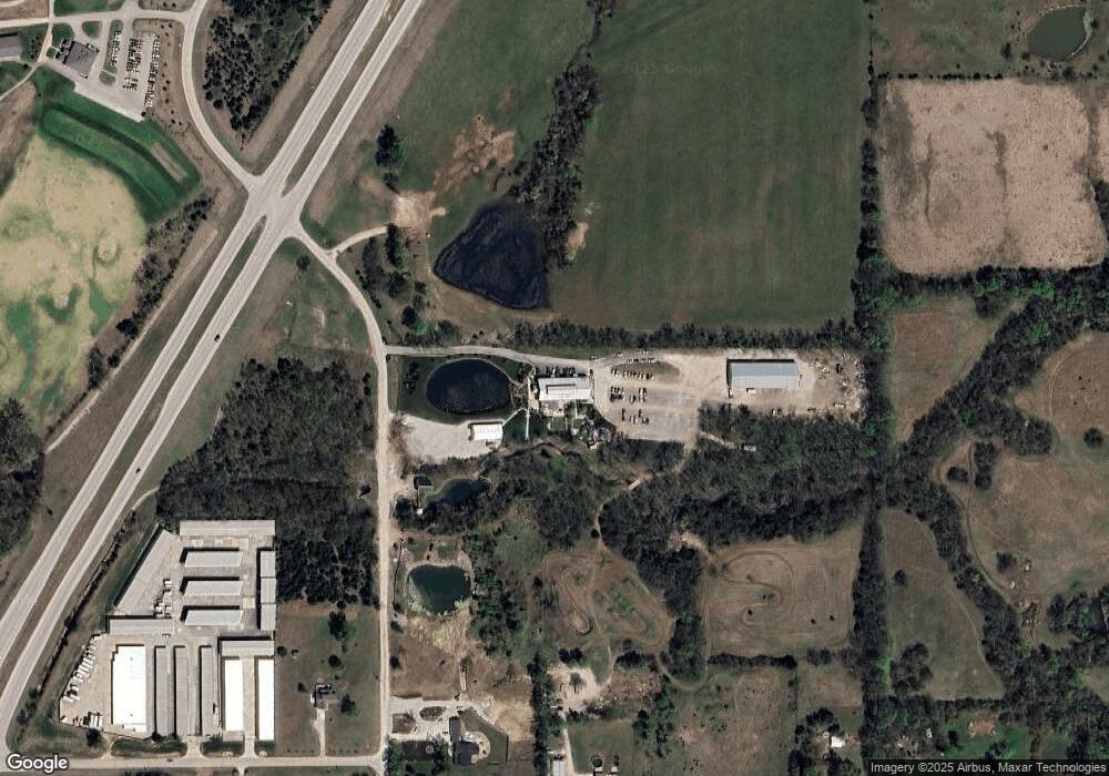 20559 S Lone Elm Rd, Spring Hill, KS 66083 - photo 1