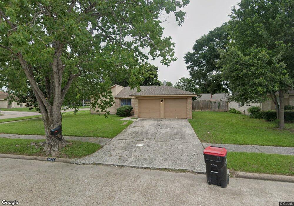 3434 Pinechester Dr, Houston, TX 77066 - photo 1
