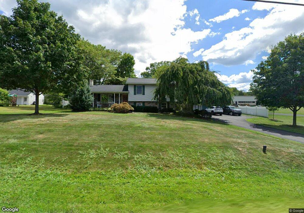 120 Telford Pike unit 3, Telford, PA 18969 - photo 1