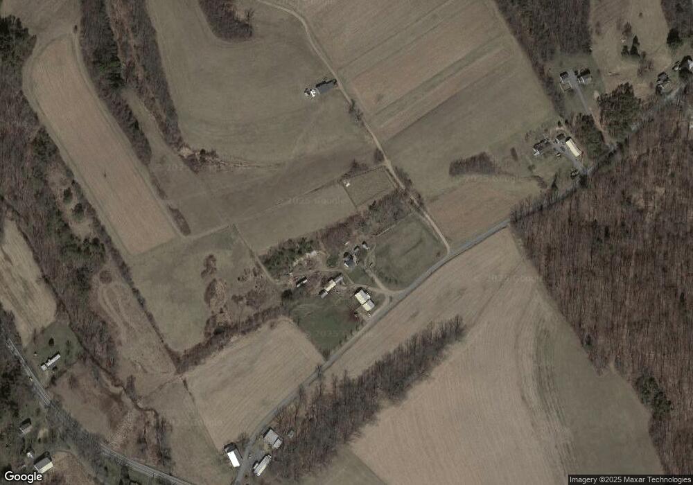 66 Dix Hill Rd, New Bloomfield, PA 17068 - photo 1